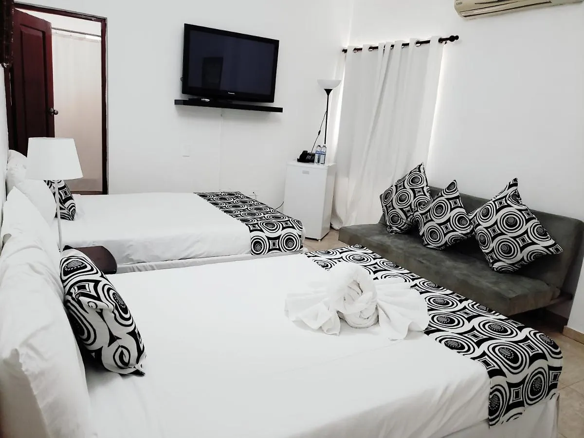 Hotel CariBaní